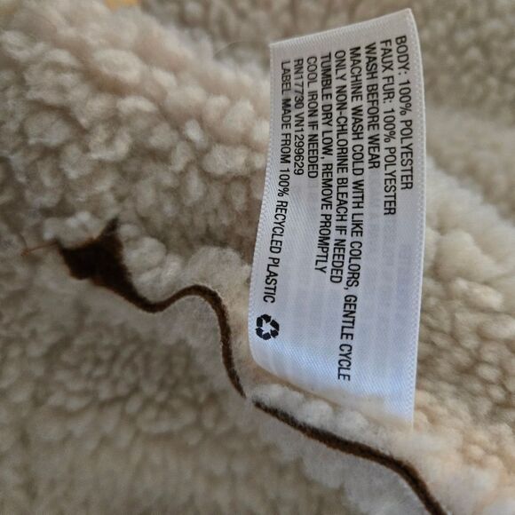 Art Class Faux Suede and Sherpa Short Jacket - Picture 8 of 8